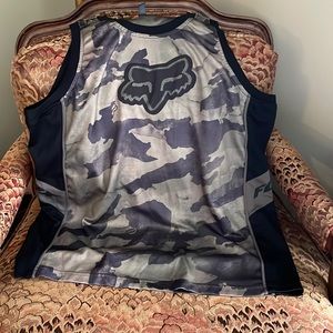 Fox brand camo tank